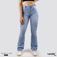 Cargar imagen en el visor de la galería, Jeans Mom Flare Tiro Alto 4971
